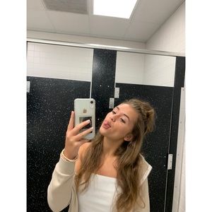 Meet your Posher, Sierra